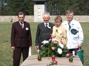 Belorussian survivor and family in Sachsenhausen, 2005